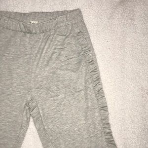 • ruffle lined sweatpants •